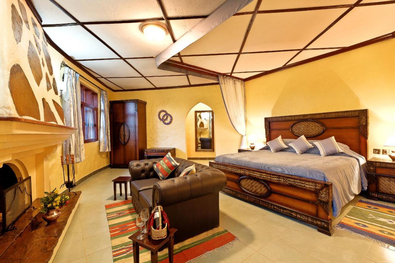 Amboseli Sopa Lodge Exterior photo
