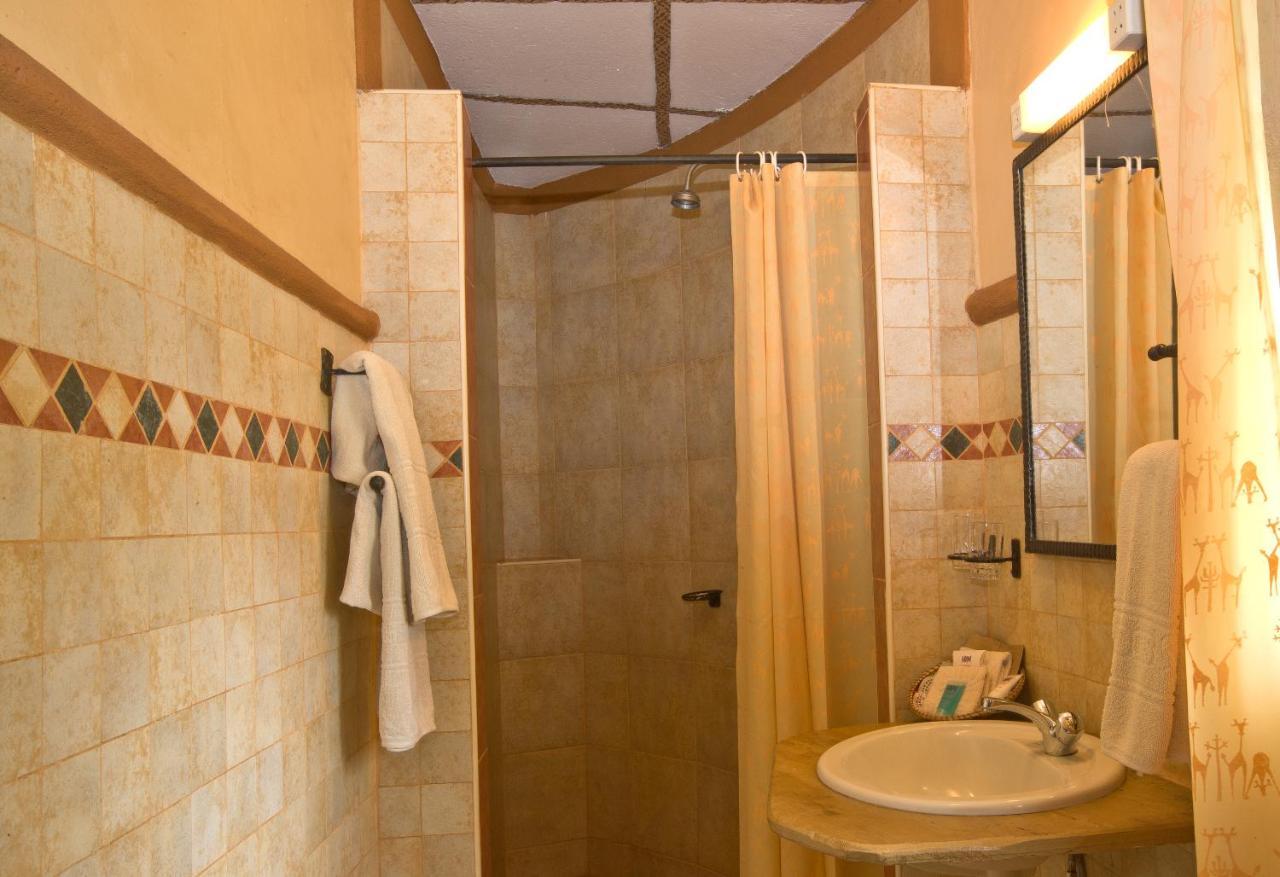 Amboseli Sopa Lodge Exterior photo